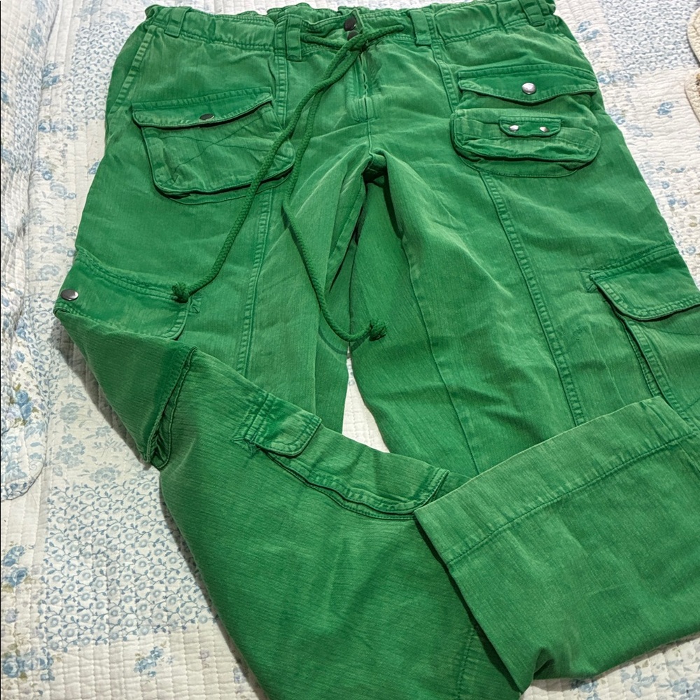 Free People Vibrant Green Cropped Tahiti Cargo Pants - Picture 8 of 9